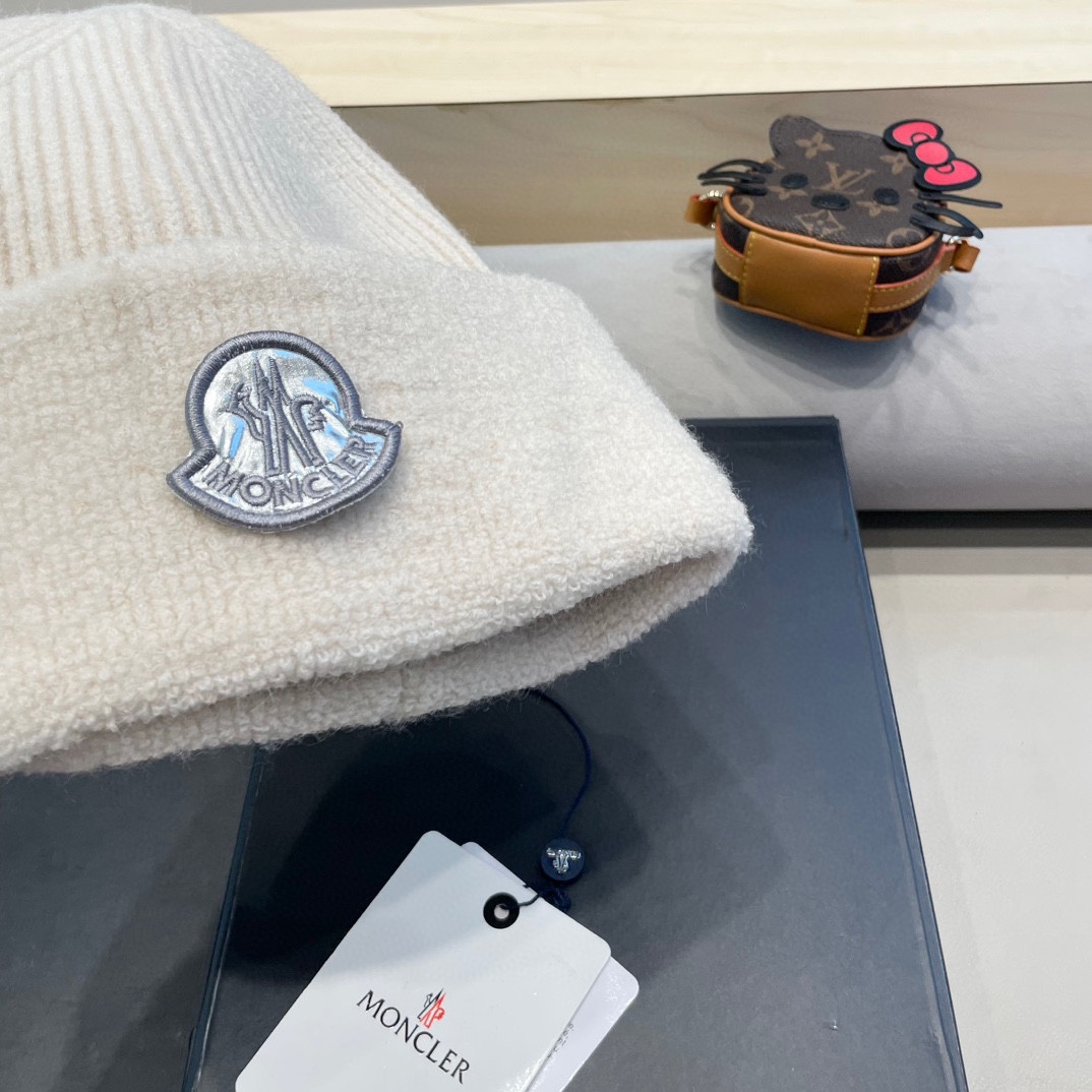 MONCLER蒙口2024早秋简约针织毛线帽毛绒材质非常百搭