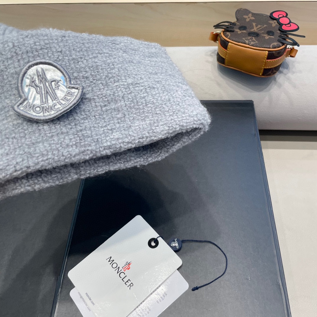 MONCLER蒙口2024早秋简约针织毛线帽毛绒材质非常百搭