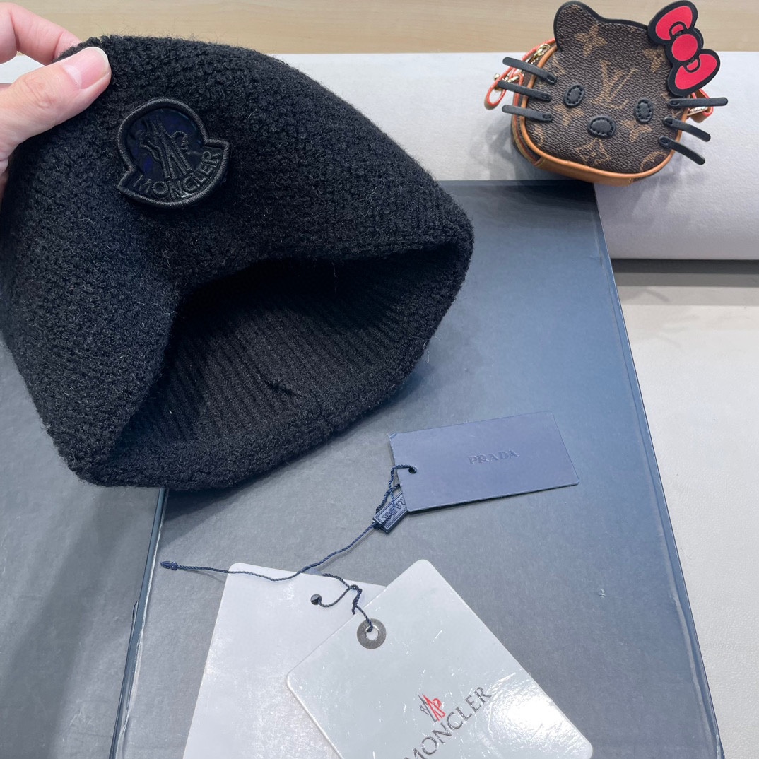 MONCLER蒙口2024早秋简约针织毛线帽毛绒材质非常百搭