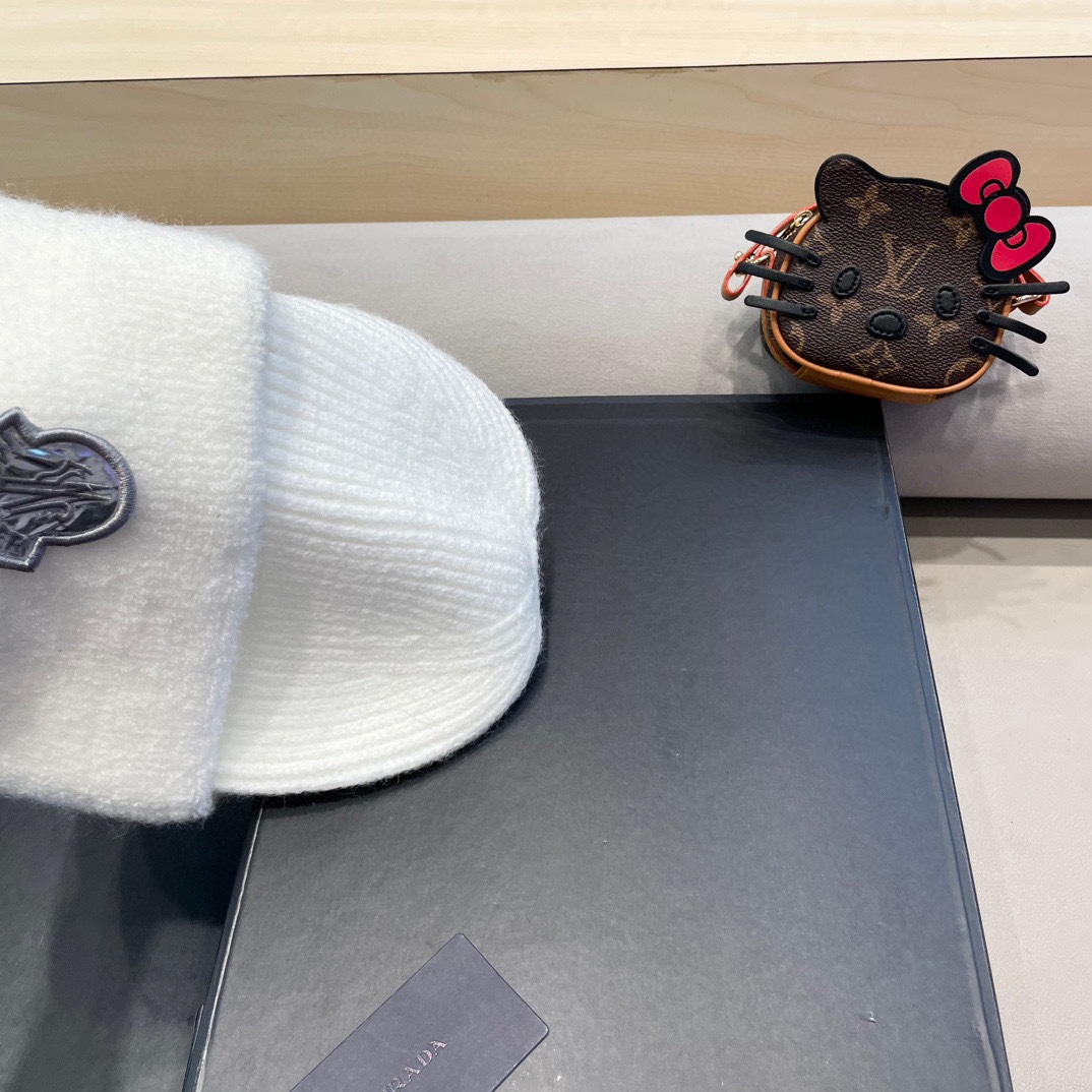 MONCLER蒙口2024早秋简约针织毛线帽毛绒材质非常百搭