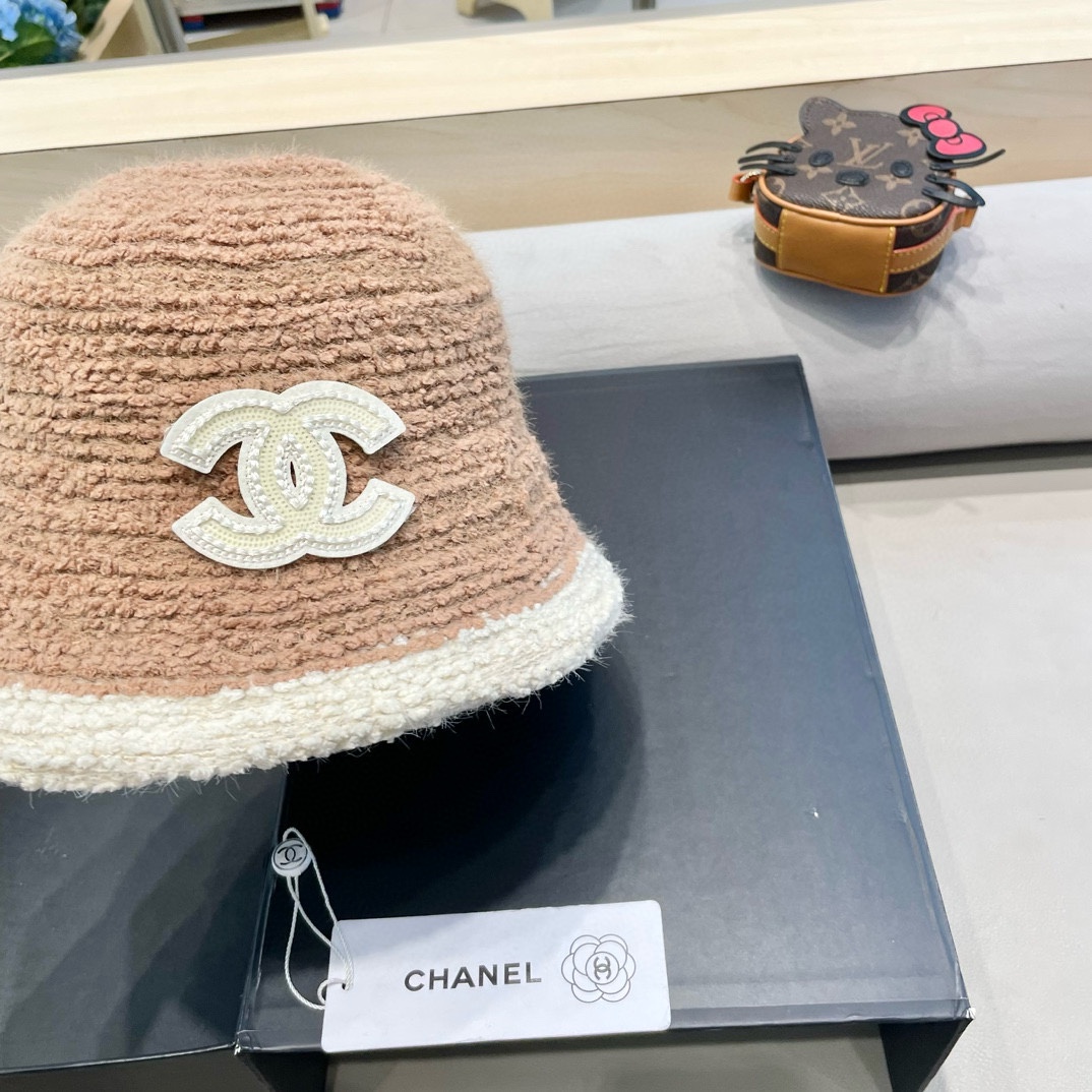 Chanel香奈儿毛绒渔夫帽女秋冬保暖时尚水桶帽子素颜拼色针织盆帽显脸小