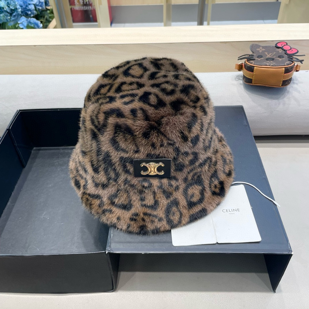 celine塞琳秋冬新款时髦渐变豹纹渔夫帽女显脸小加厚保暖毛绒绒盆帽
