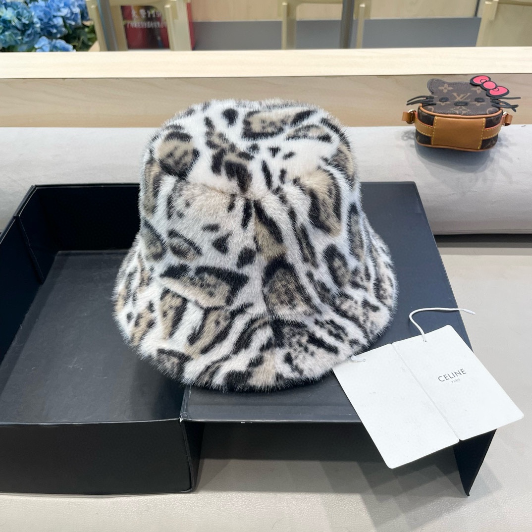 celine塞琳秋冬新款时髦渐变豹纹渔夫帽女显脸小加厚保暖毛绒绒盆帽