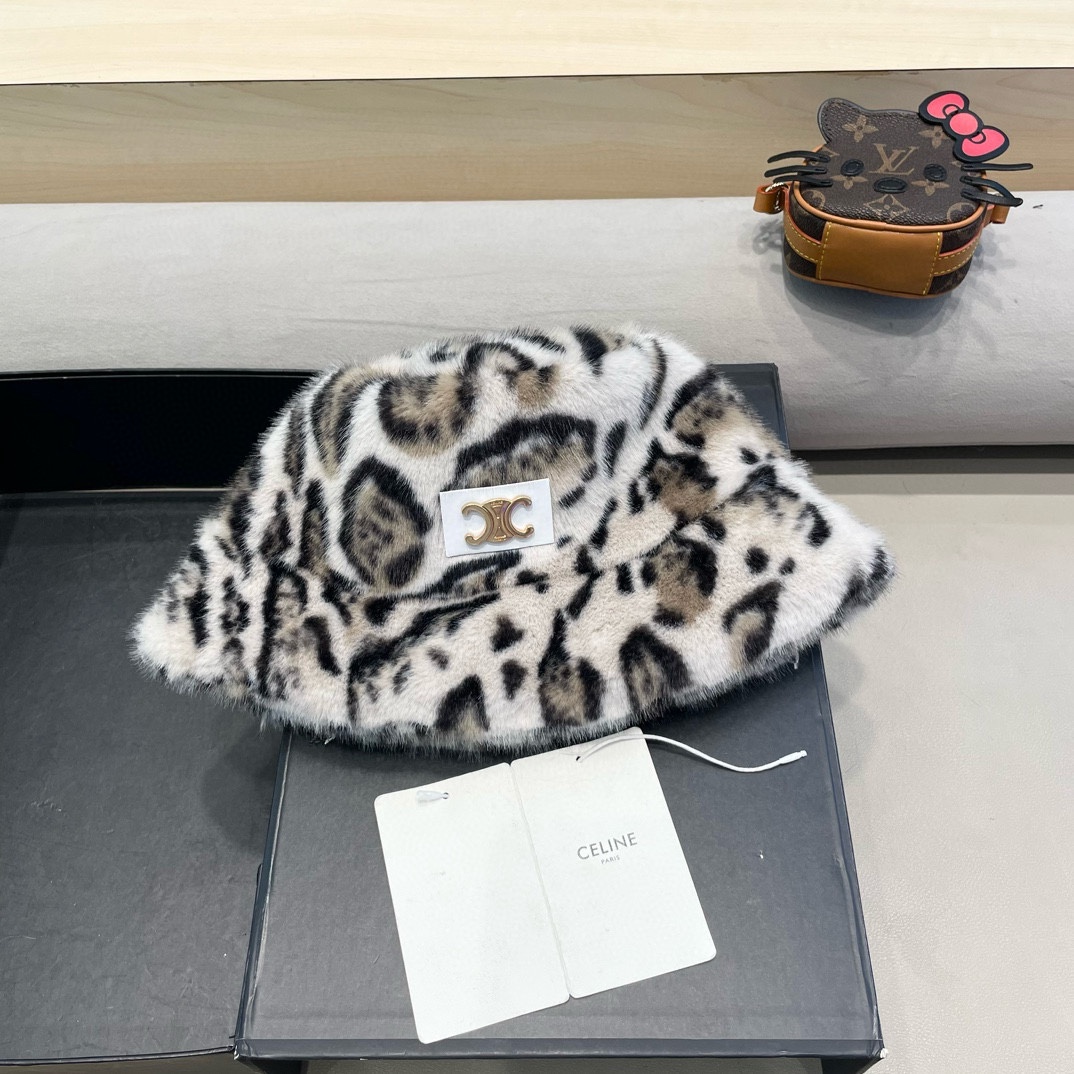 celine塞琳秋冬新款时髦渐变豹纹渔夫帽女显脸小加厚保暖毛绒绒盆帽