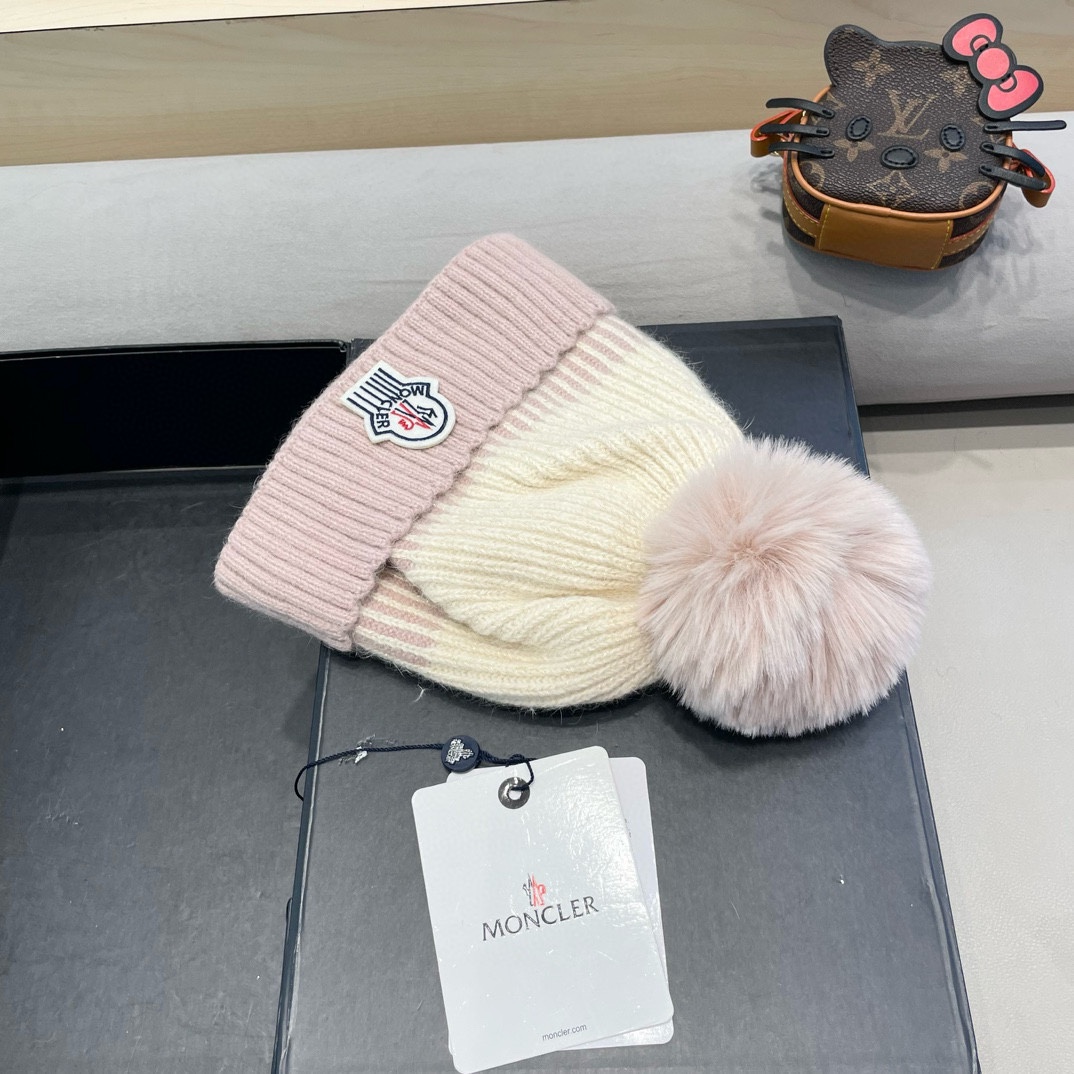 蒙口MONCLER甜美毛球毛线帽子女秋冬季拼色条纹针织帽学生套头帽大头护耳冷帽