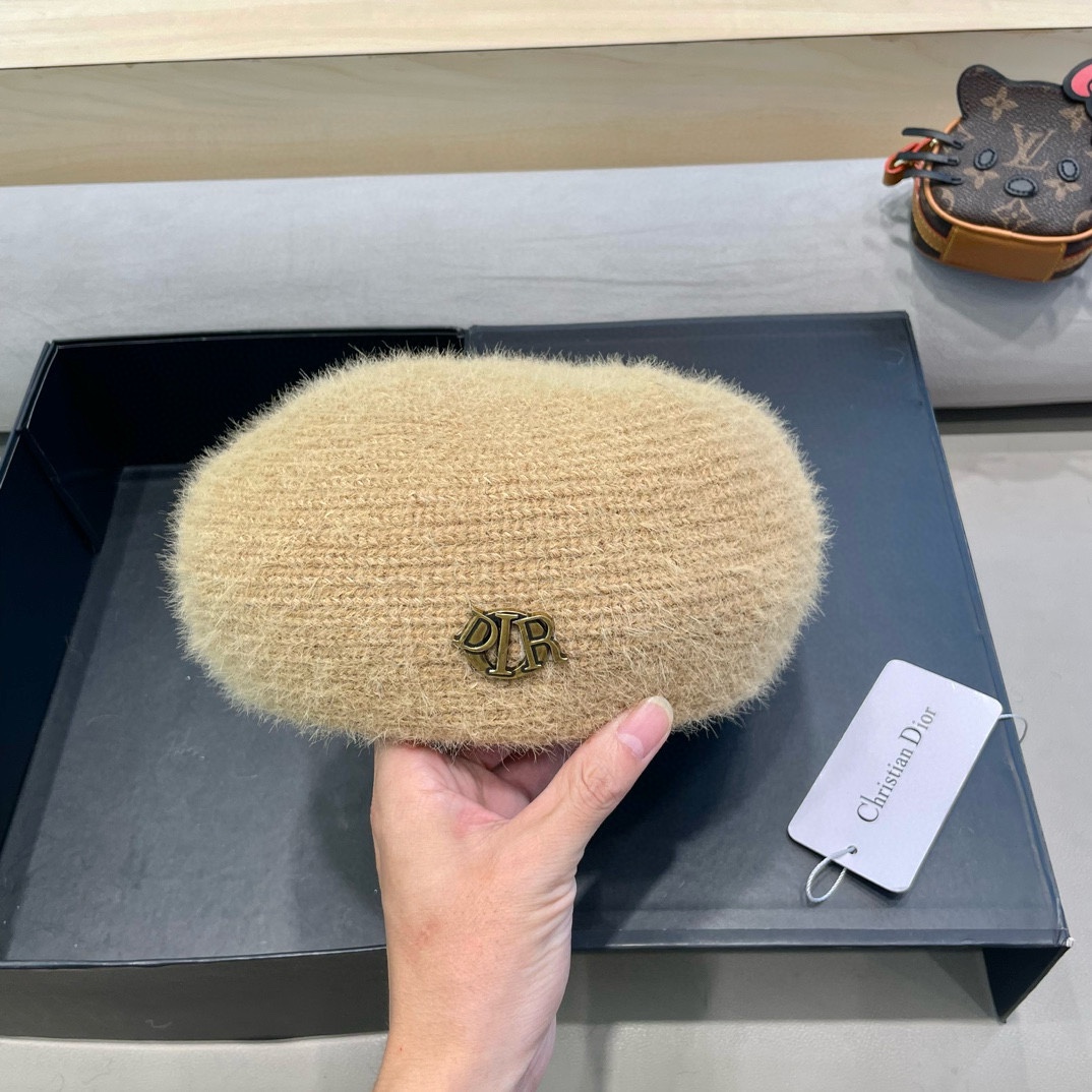 DIOR迪奥贝雷帽百搭可爱圆顶甜美蓓蕾帽显脸小日系保暖逛街出游八角帽