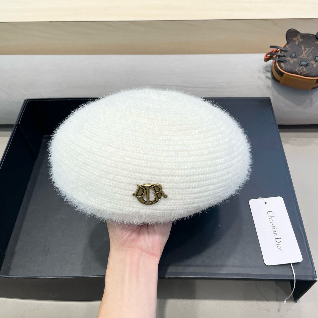 DIOR迪奥贝雷帽百搭可爱圆顶甜美蓓蕾帽显脸小日系保暖逛街出游八角帽