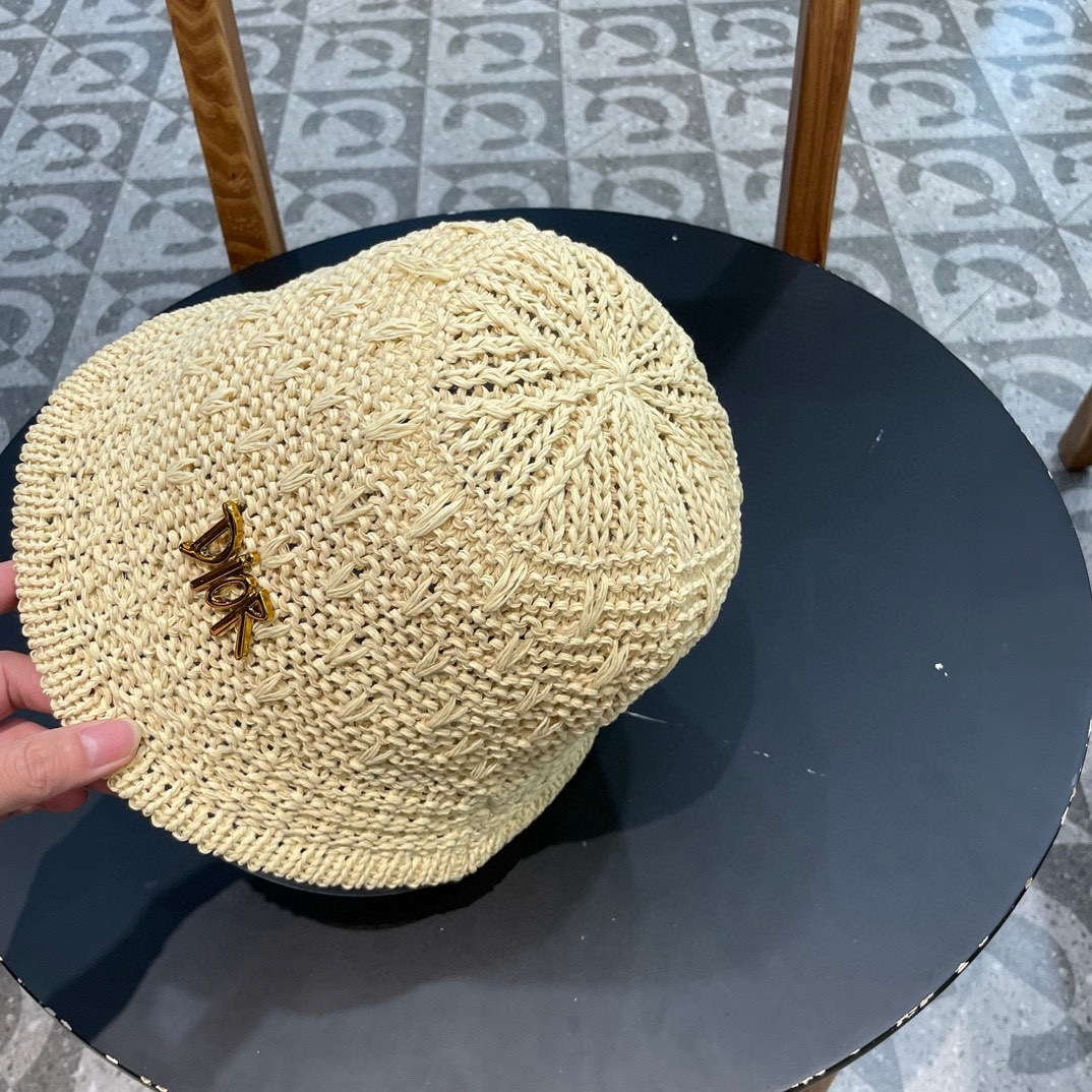 Dior迪奥新款原单渔夫帽精致純也格调很有感觉很酷很时尚质量超赞