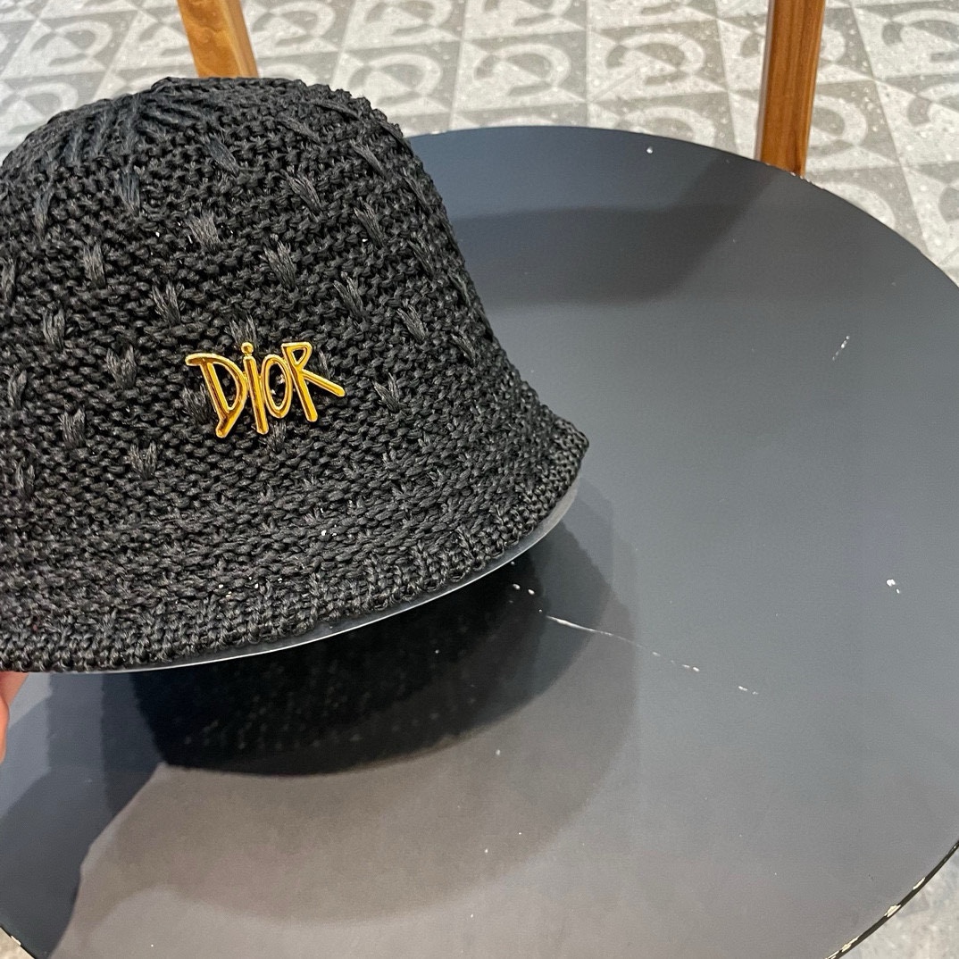 Dior迪奥新款原单渔夫帽精致純也格调很有感觉很酷很时尚质量超赞