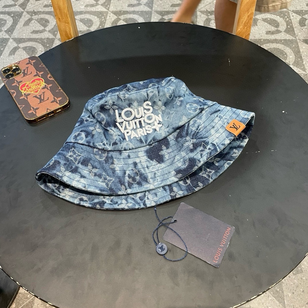 LV渔夫帽新款路易威登满印渔夫帽火爆出货百搭单品随便搭配都很好看质量超赞时尚百搭