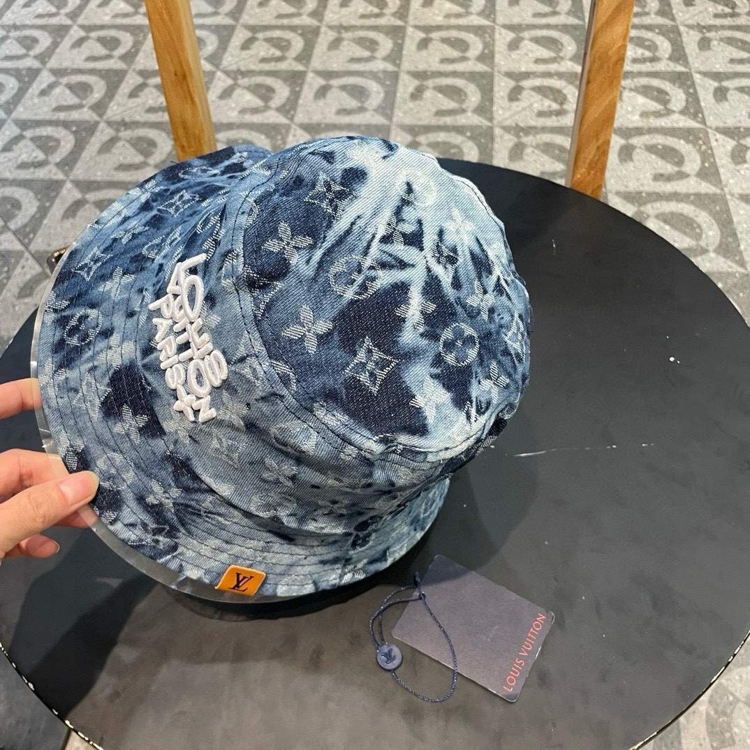 LV渔夫帽新款路易威登满印渔夫帽火爆出货百搭单品随便搭配都很好看质量超赞时尚百搭