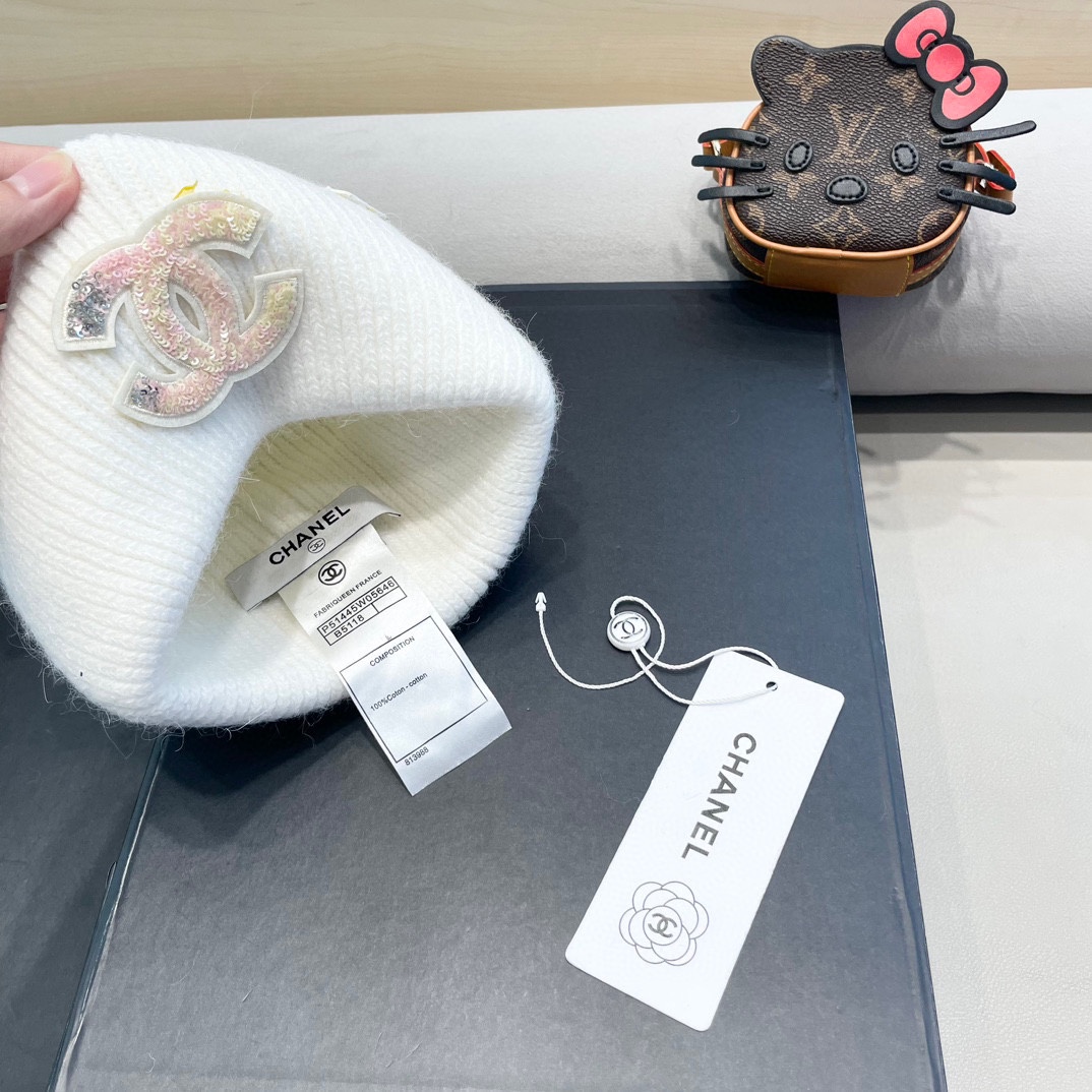 Chanel香奈儿秋冬新款毛线帽兔毛面料内标齐全