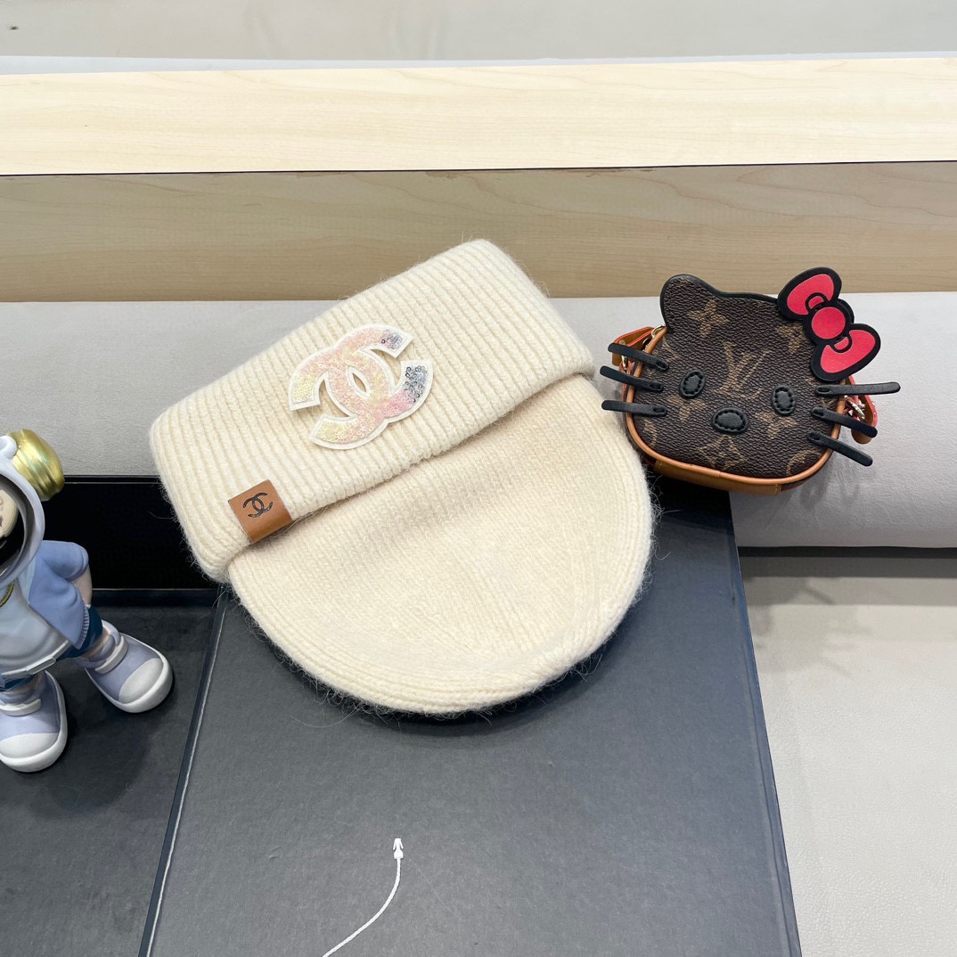 Chanel香奈儿秋冬新款毛线帽兔毛面料内标齐全