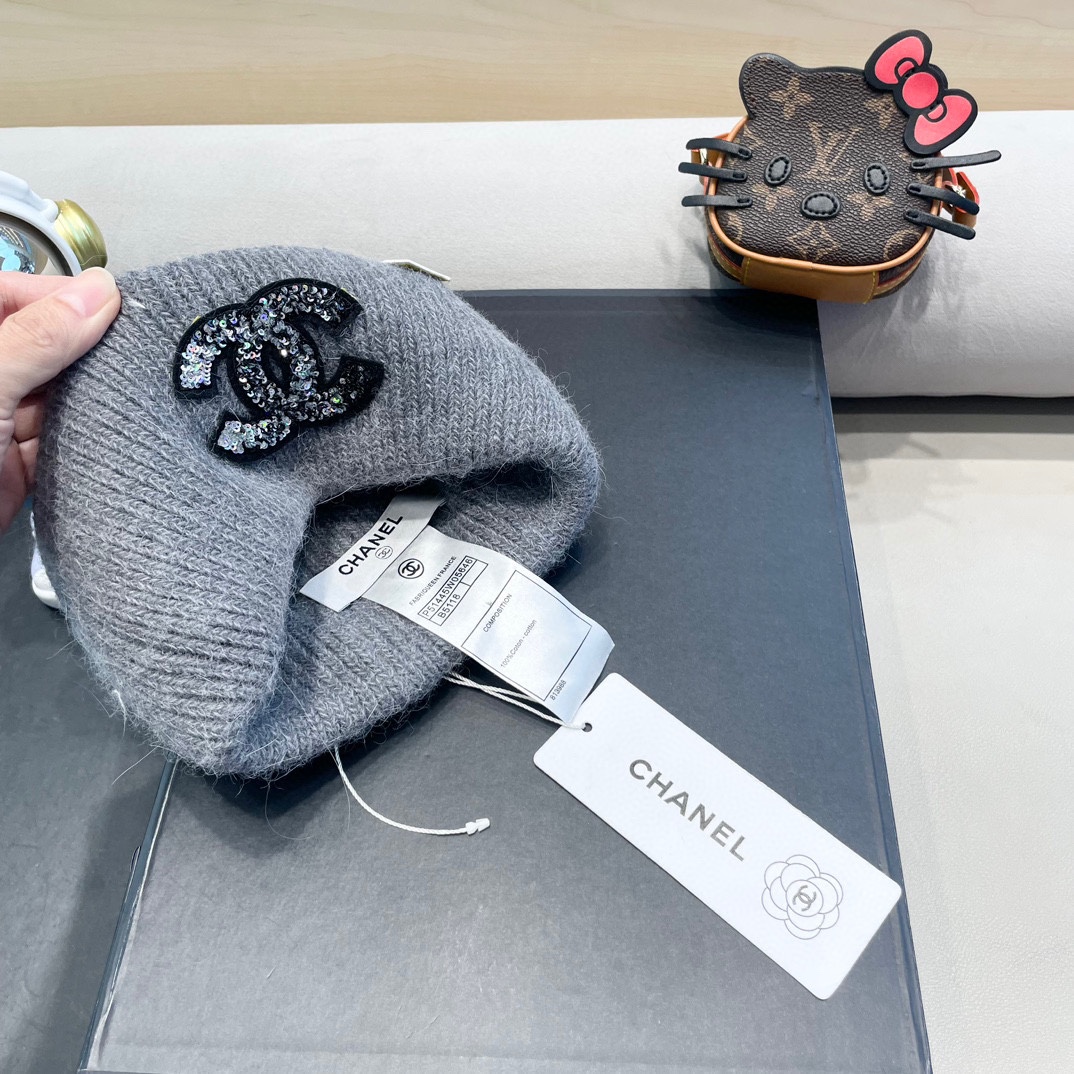 Chanel香奈儿秋冬新款毛线帽兔毛面料内标齐全