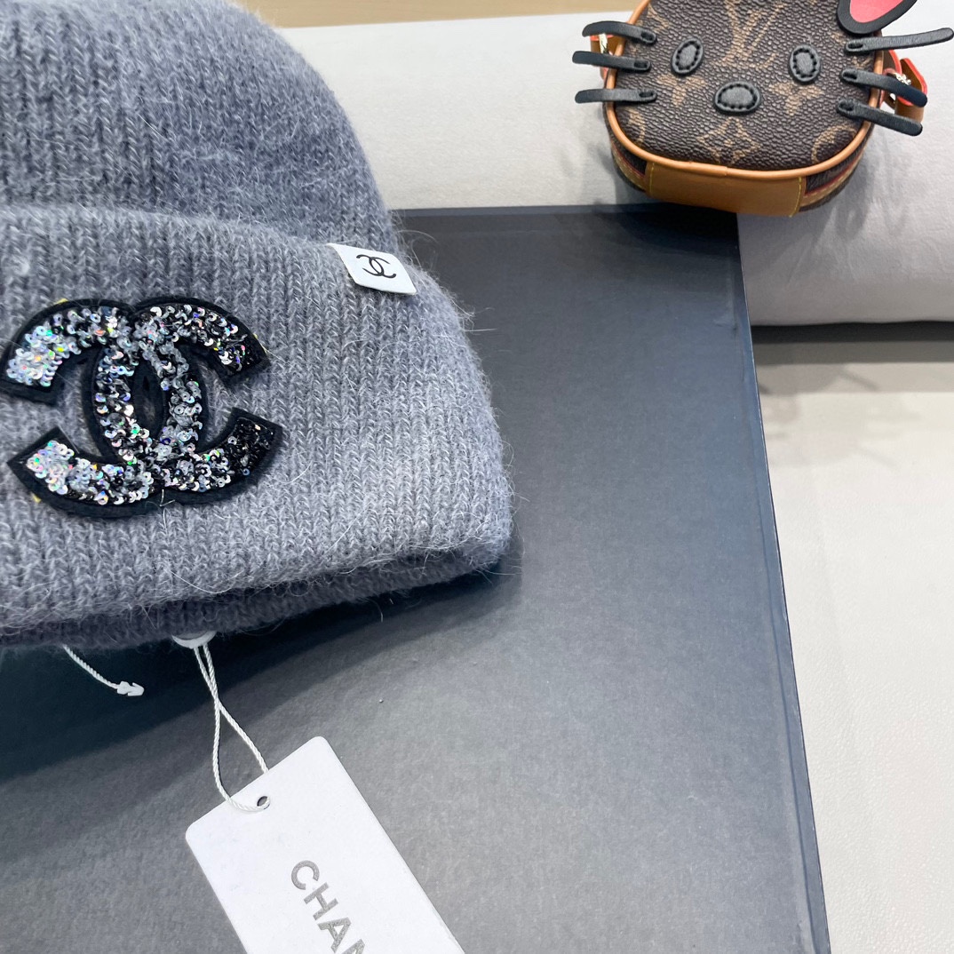 Chanel香奈儿秋冬新款毛线帽兔毛面料内标齐全