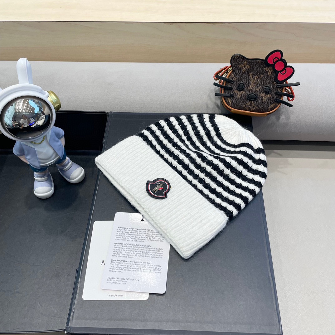  moncler女士针织格子羊绒帽保暖宽檐圆顶银丝帽时尚新款帽子现货