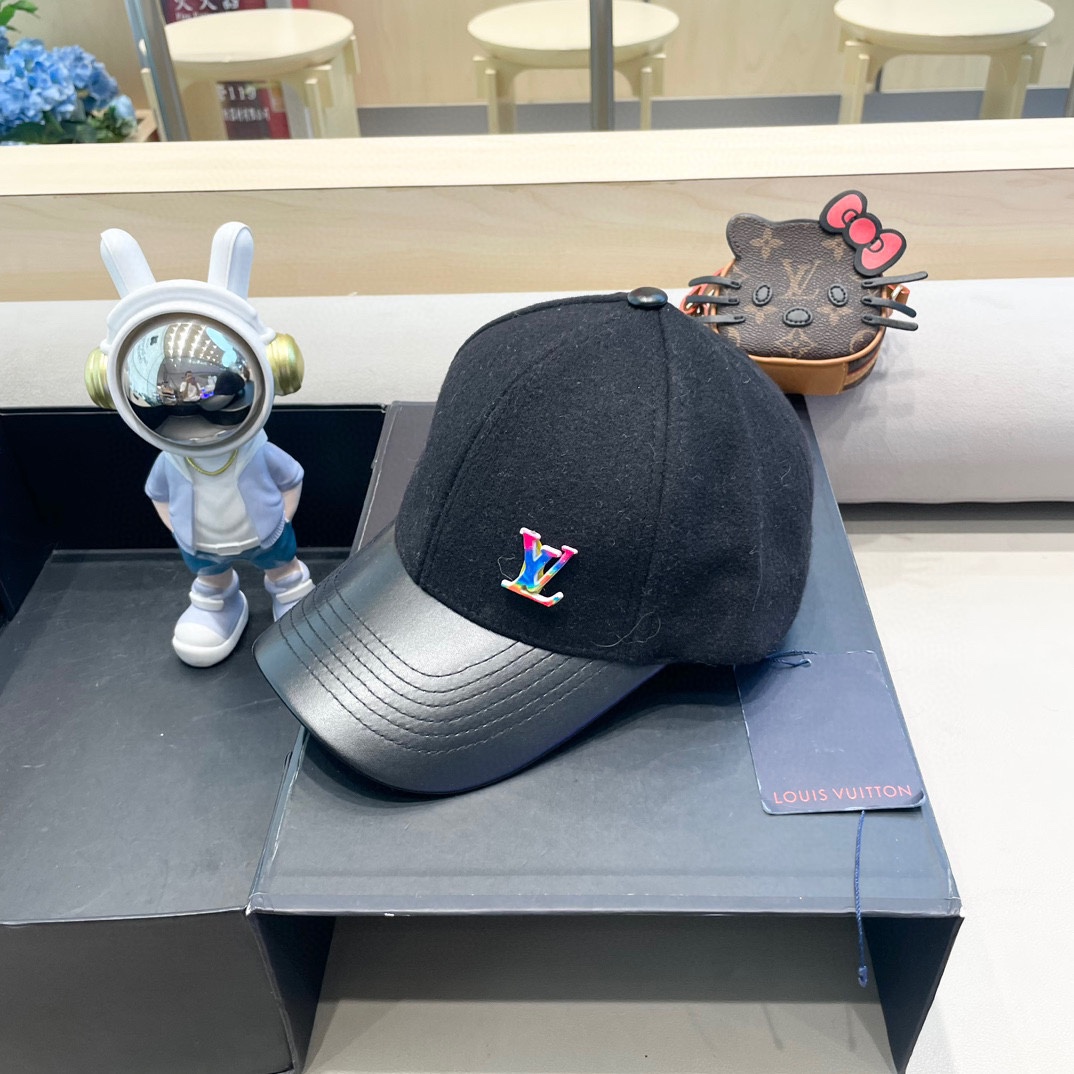   LV路易威登经典原单棒球帽，经典老花，11开模订制，原版专柜PU皮革+头层牛皮包边，长年爆版，质量超