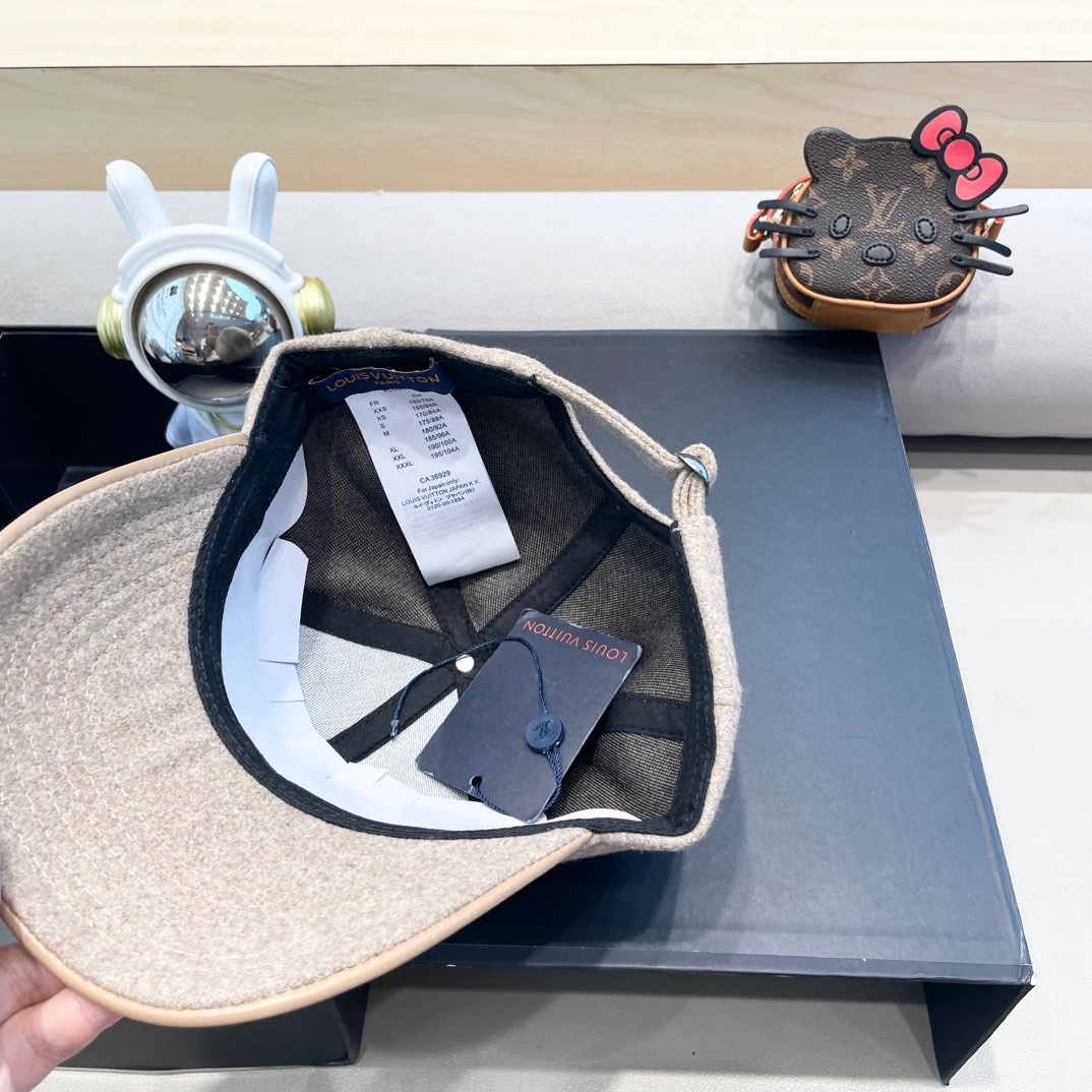   LV路易威登经典原单棒球帽，经典老花，11开模订制，原版专柜PU皮革+头层牛皮包边，长年爆版，质量超