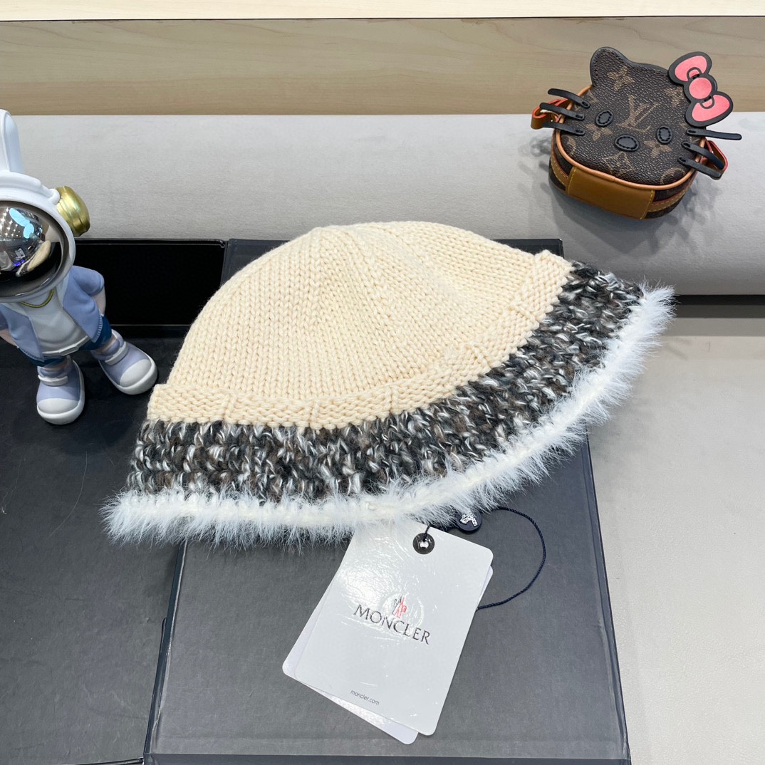 MONCLER蒙口复古针织毛边渔夫帽子女秋冬保暖拼色毛线针织盆帽潮