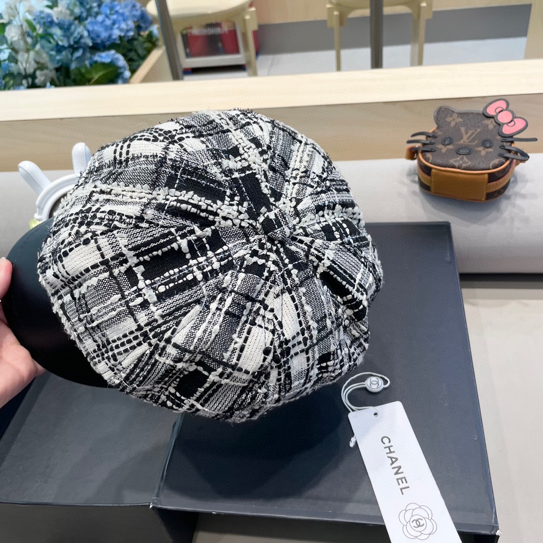 Chanel香奈儿小香风秋冬鸭舌帽女黑色休闲复古画家贝雷帽显脸小云朵八角帽