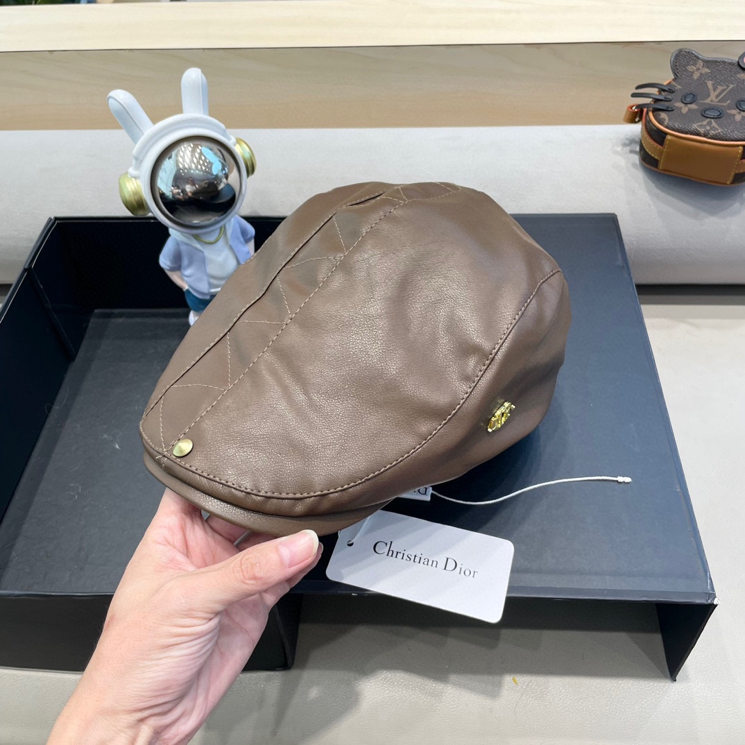 DIOR迪奥美式小众设计品牌百搭皮质画家帽贝雷帽子女春秋时尚潮复古前进帽