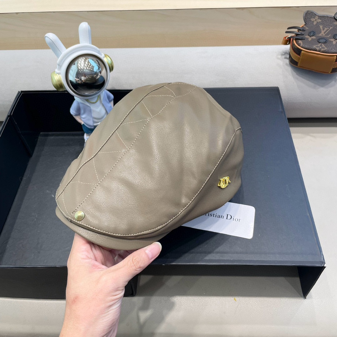 DIOR迪奥美式小众设计品牌百搭皮质画家帽贝雷帽子女春秋时尚潮复古前进帽