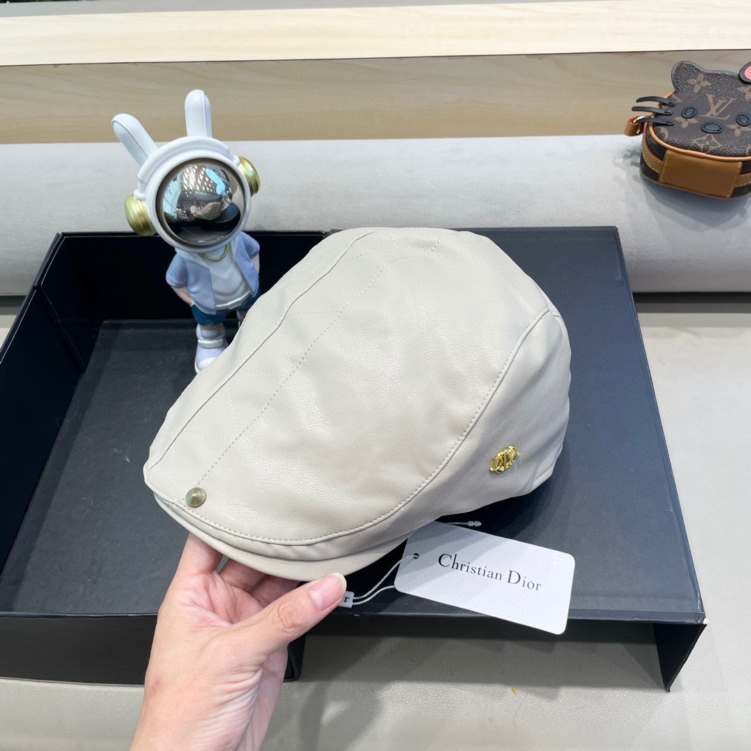 DIOR迪奥美式小众设计品牌百搭皮质画家帽贝雷帽子女春秋时尚潮复古前进帽