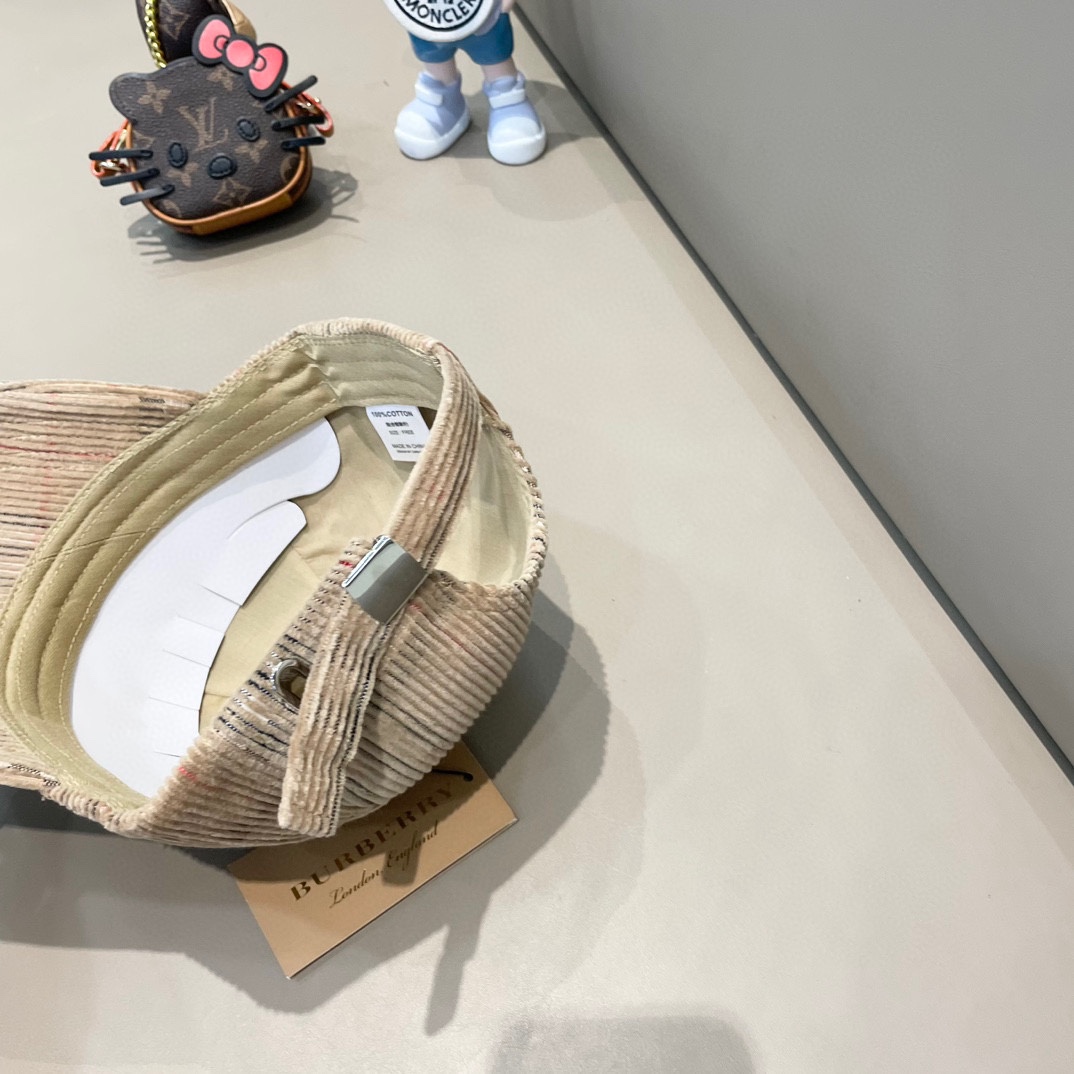 Burberry巴宝莉原单棒球帽专柜热卖款暗纹骑士1:1开模订制帆布面料纯棉内里轻盈透气完美版型对格精准