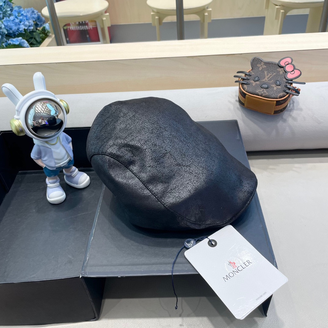 moncler复古ins风皮质前进帽女秋冬休闲百搭画家帽个性显脸小反戴贝雷帽