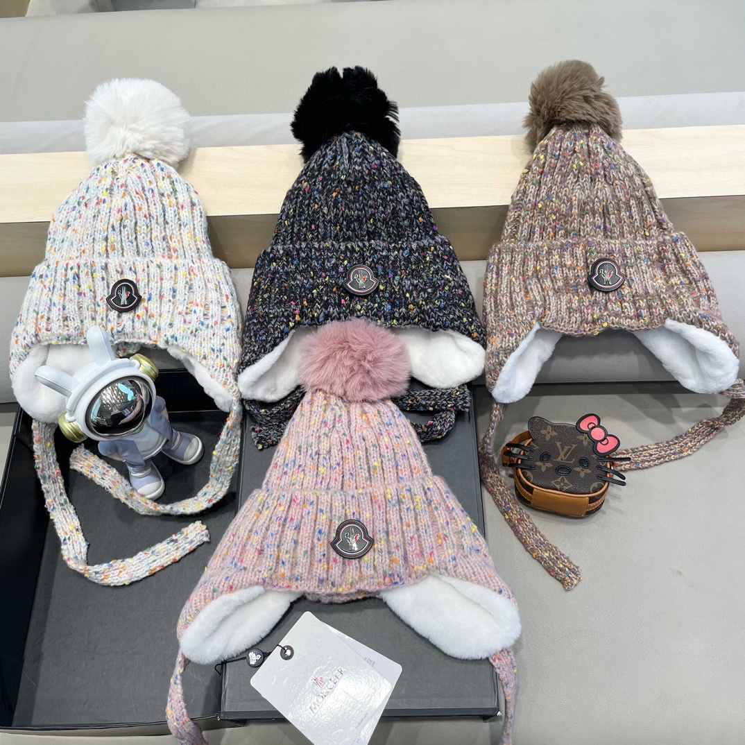 moncler2024新款帽子女保暖加绒时尚防风护耳毛绒帽子户外加厚雪地毛球帽