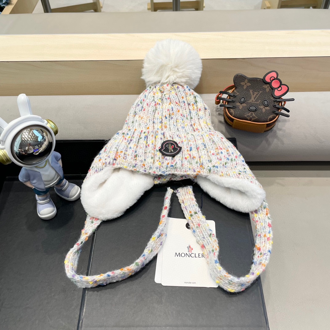 moncler2024新款帽子女保暖加绒时尚防风护耳毛绒帽子户外加厚雪地毛球帽