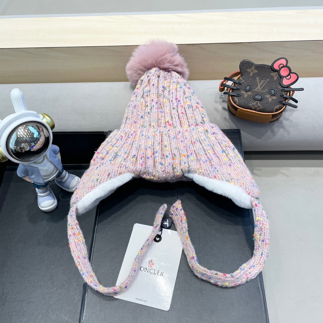 moncler2024新款帽子女保暖加绒时尚防风护耳毛绒帽子户外加厚雪地毛球帽