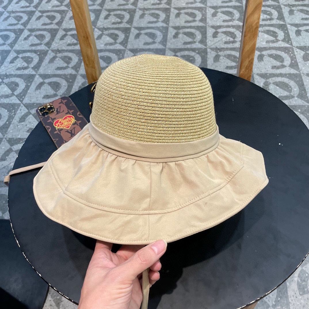  Chanel香奈儿拼接草帽，波浪边遮阳帽，头围57cm