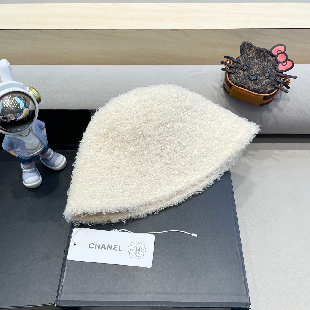Chanel韩版纯色羊羔毛渔夫帽女秋冬季日系时尚百搭水桶帽保暖防寒盆帽子