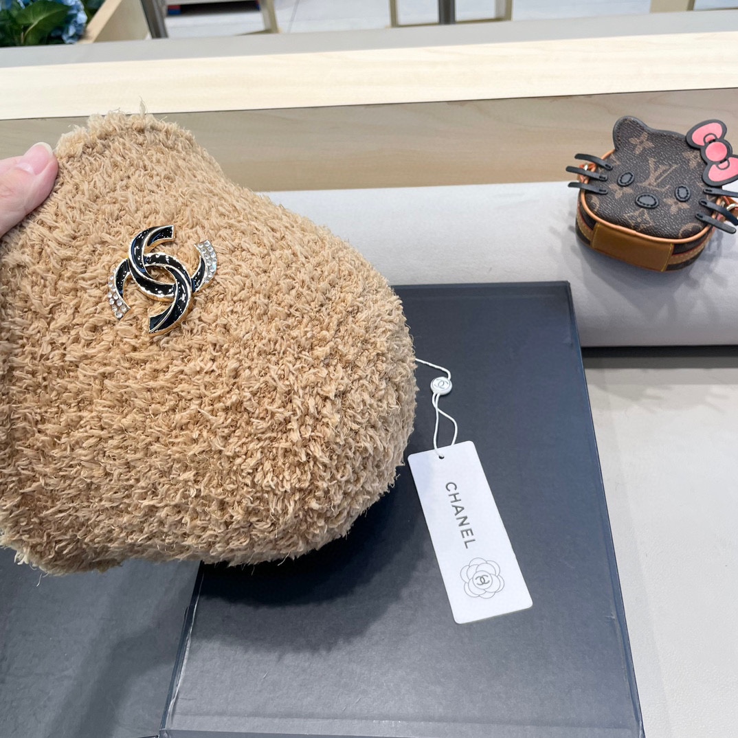 Chanel韩版纯色羊羔毛渔夫帽女秋冬季日系时尚百搭水桶帽保暖防寒盆帽子
