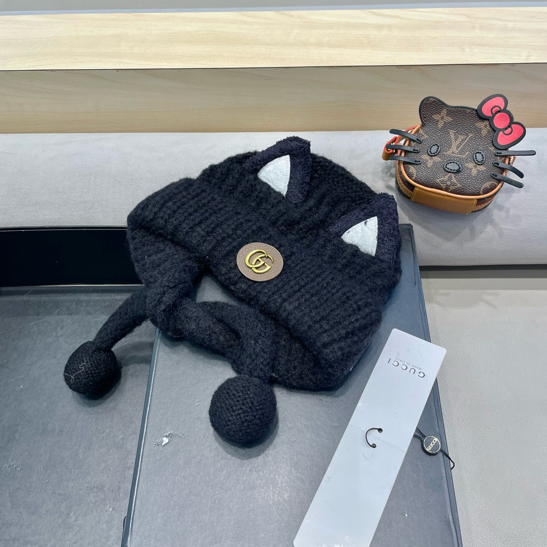  GUCCI古奇猫耳朵针织帽秋冬季保暖毛线帽韩版可爱长辫子休闲护耳帽 GUCCI古奇猫耳朵针织帽秋冬季保