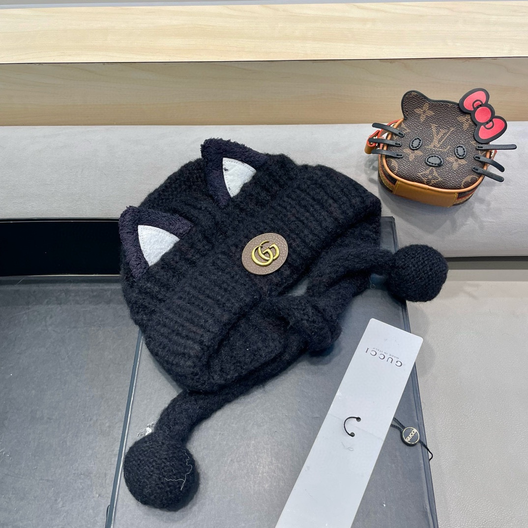  GUCCI古奇猫耳朵针织帽秋冬季保暖毛线帽韩版可爱长辫子休闲护耳帽 GUCCI古奇猫耳朵针织帽秋冬季保