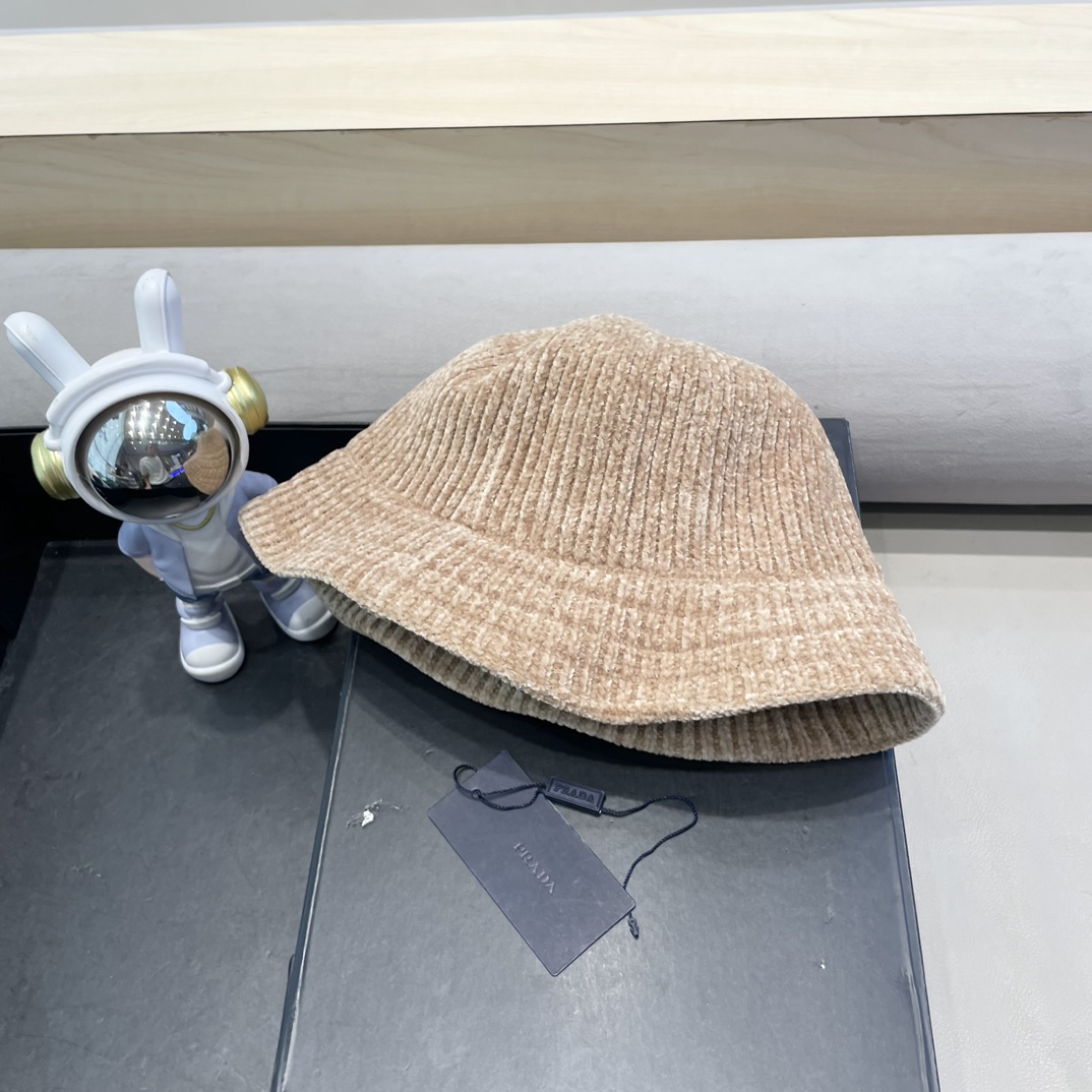 普拉达Prada纯色针织雪尼尔渔夫帽女大檐秋冬百搭休闲韩版显脸小网红水桶盆帽