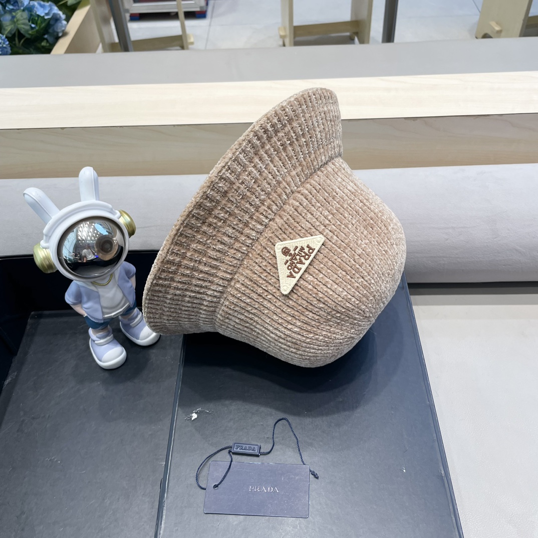普拉达Prada纯色针织雪尼尔渔夫帽女大檐秋冬百搭休闲韩版显脸小网红水桶盆帽
