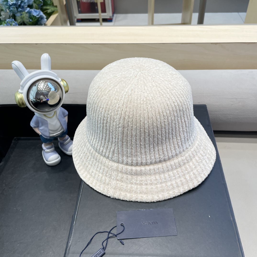 普拉达Prada纯色针织雪尼尔渔夫帽女大檐秋冬百搭休闲韩版显脸小网红水桶盆帽