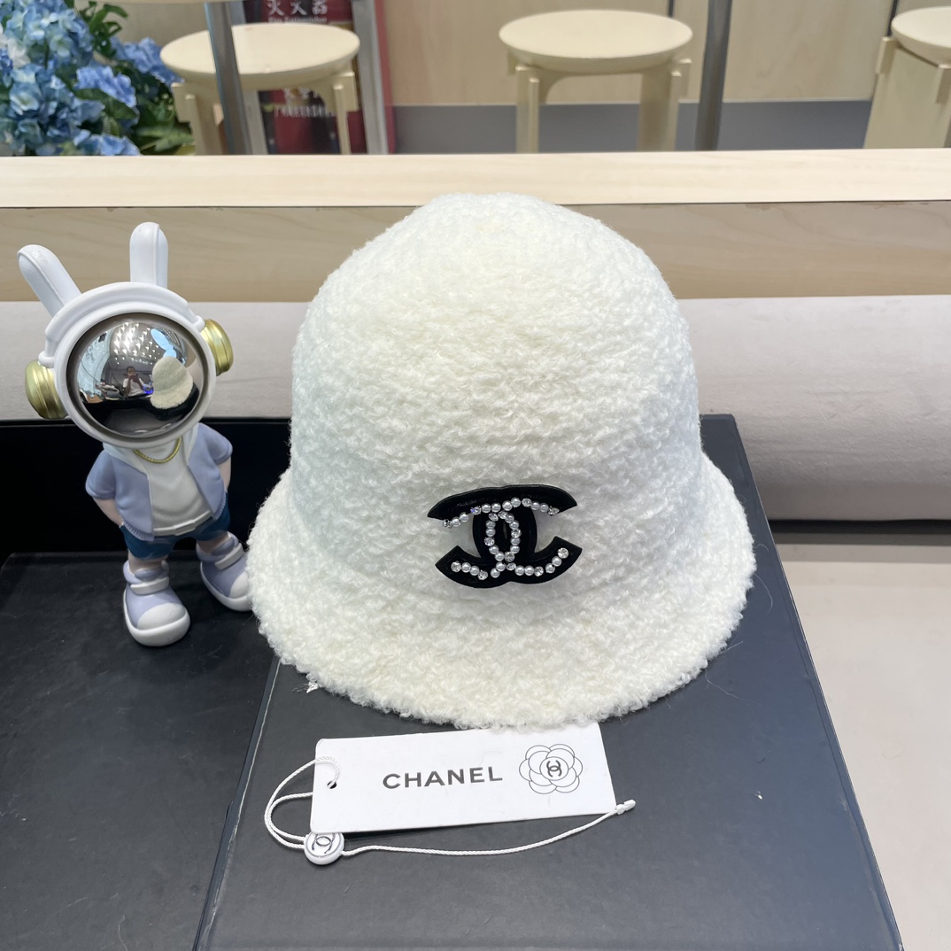Chanel羊羔绒帽子女冬款2024新款渔夫帽女士秋冬季毛绒百搭防寒保暖盆帽