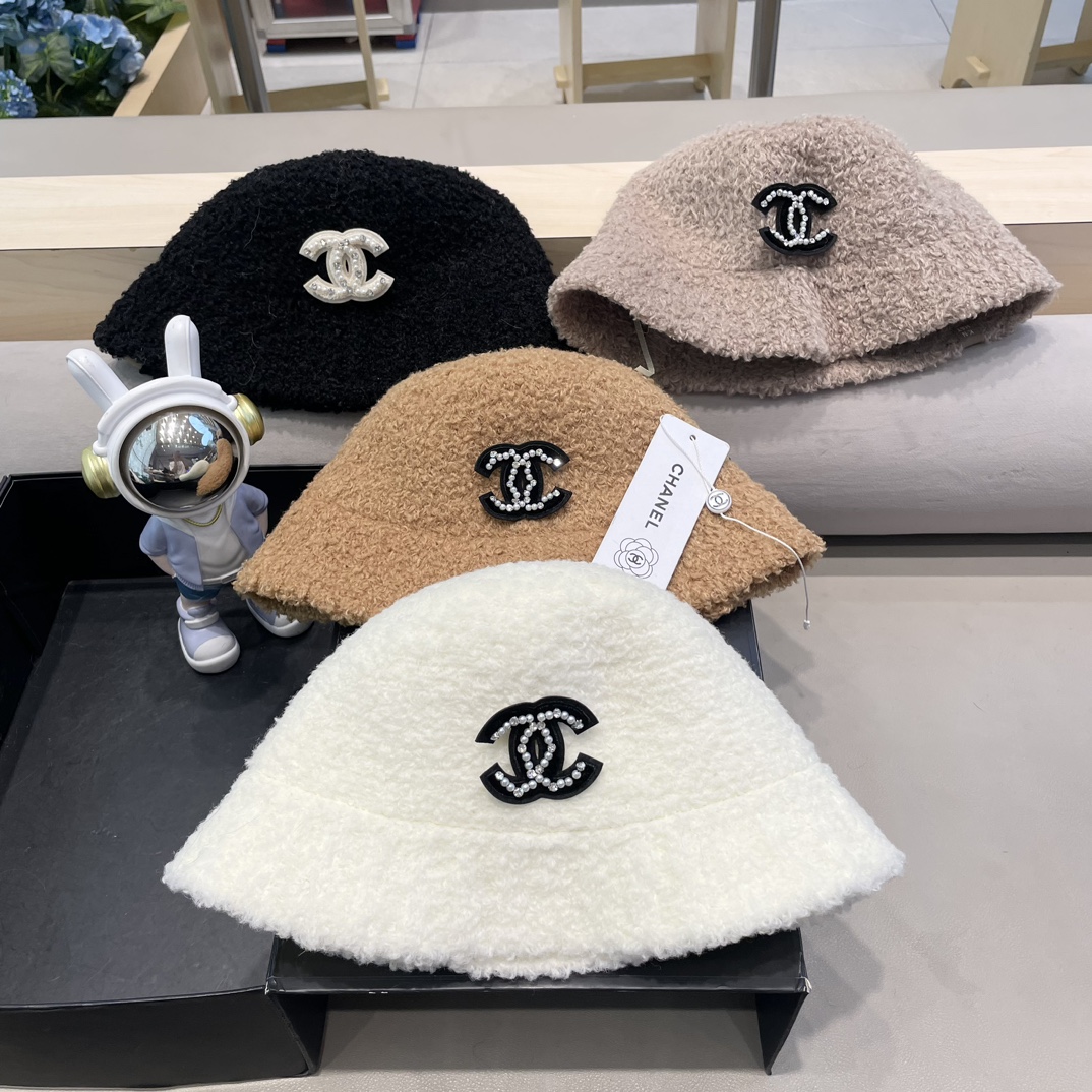 Chanel羊羔绒帽子女冬款2024新款渔夫帽女士秋冬季毛绒百搭防寒保暖盆帽