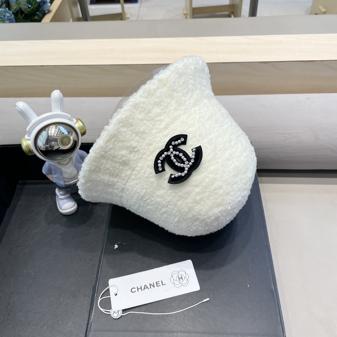 Chanel羊羔绒帽子女冬款2024新款渔夫帽女士秋冬季毛绒百搭防寒保暖盆帽