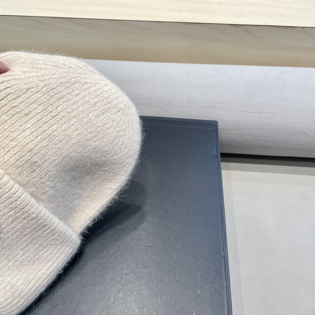 moncler毛线帽羊毛混纺针织帽冷帽M帽子网红同款保暖防寒百搭护耳帽女