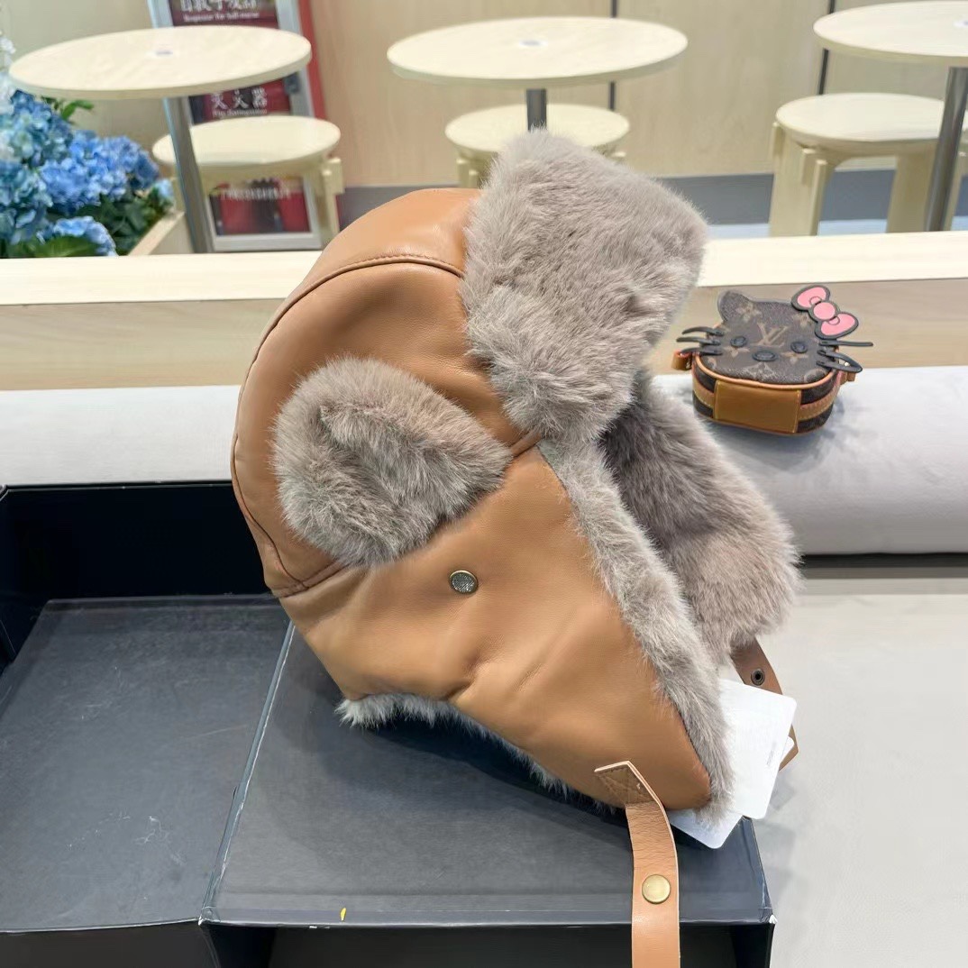  moncler韩版PU皮质复古飞行员雷锋帽子女秋冬季保暖毛绒加厚骑车护耳帽男