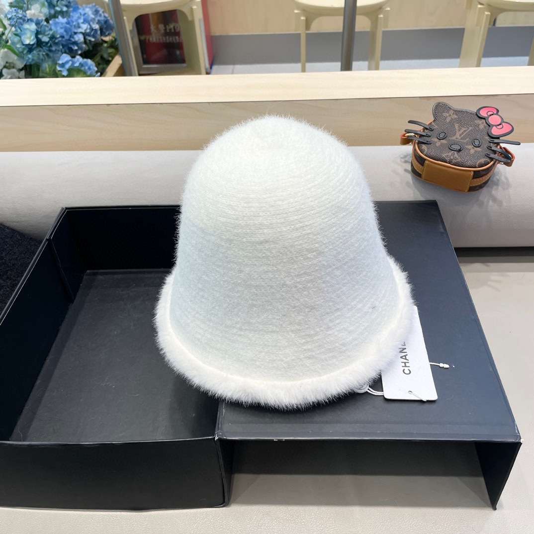 Chanel香奈儿简约毛绒针织渔夫帽子女秋冬素颜休闲百搭盆帽保暖水桶帽