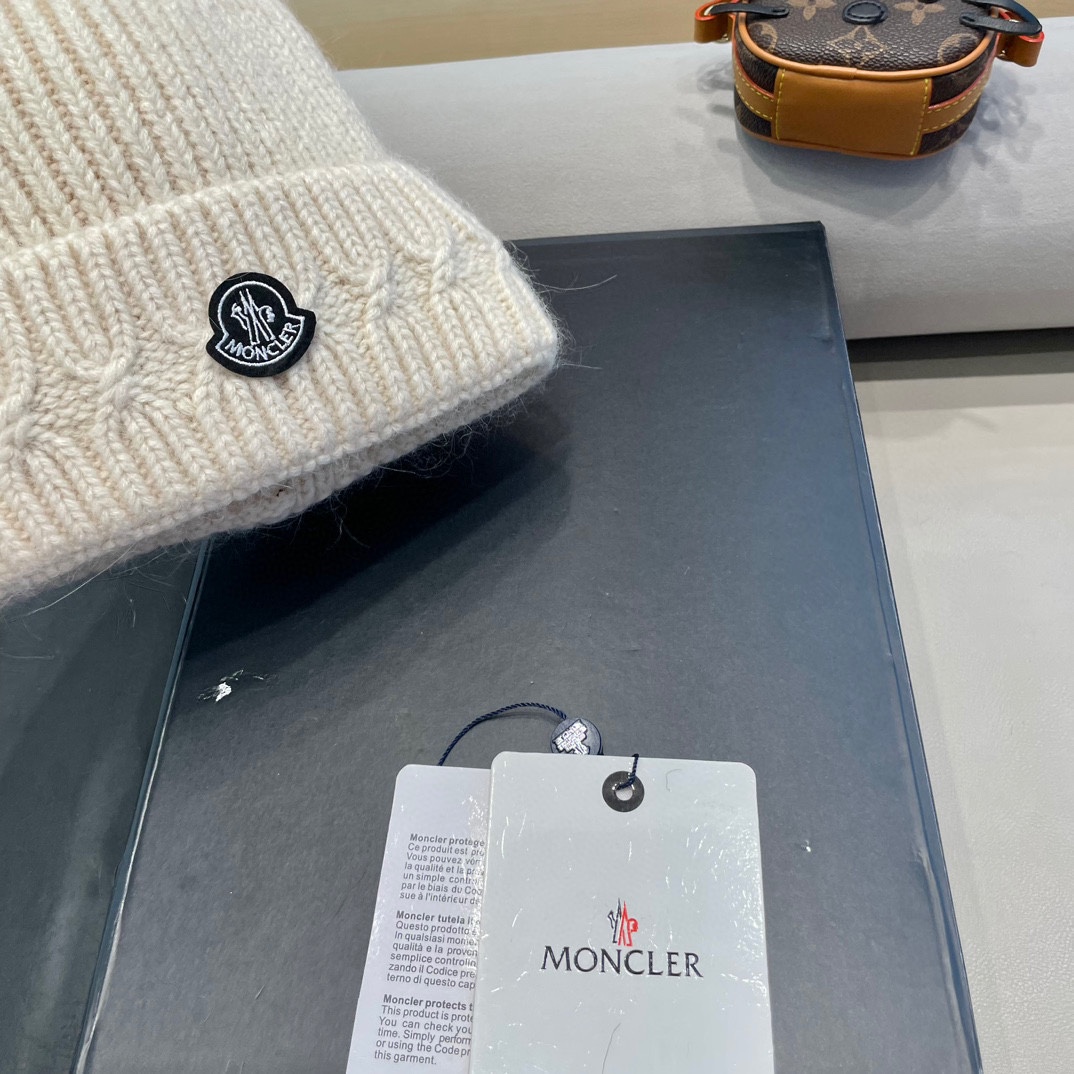 MONCLER蒙口2024早秋简约针织毛线帽毛绒材质非常百搭