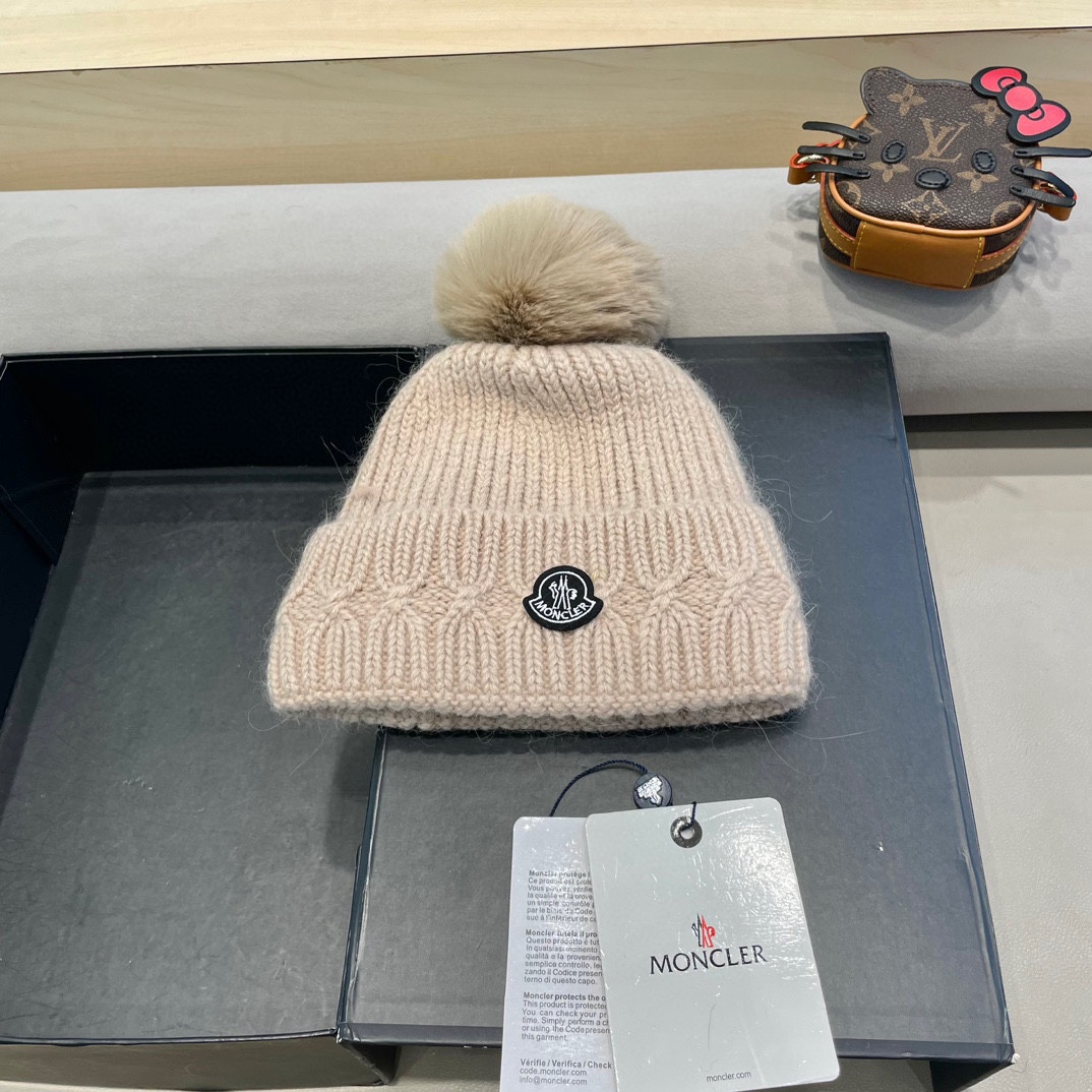 MONCLER蒙口2024早秋简约针织毛线帽毛绒材质非常百搭