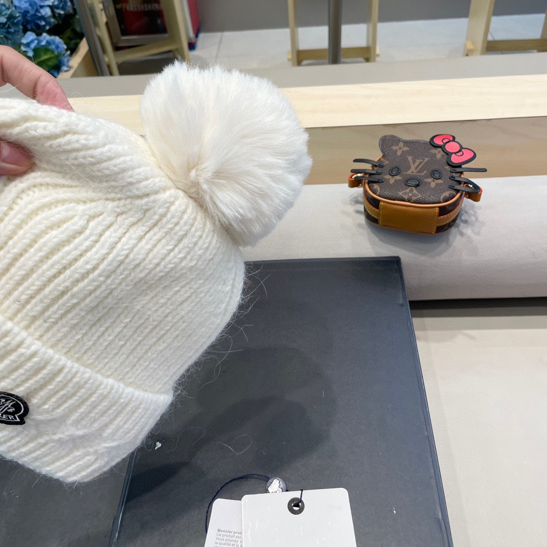 MONCLER蒙口2024早秋简约针织毛线帽毛绒材质非常百搭