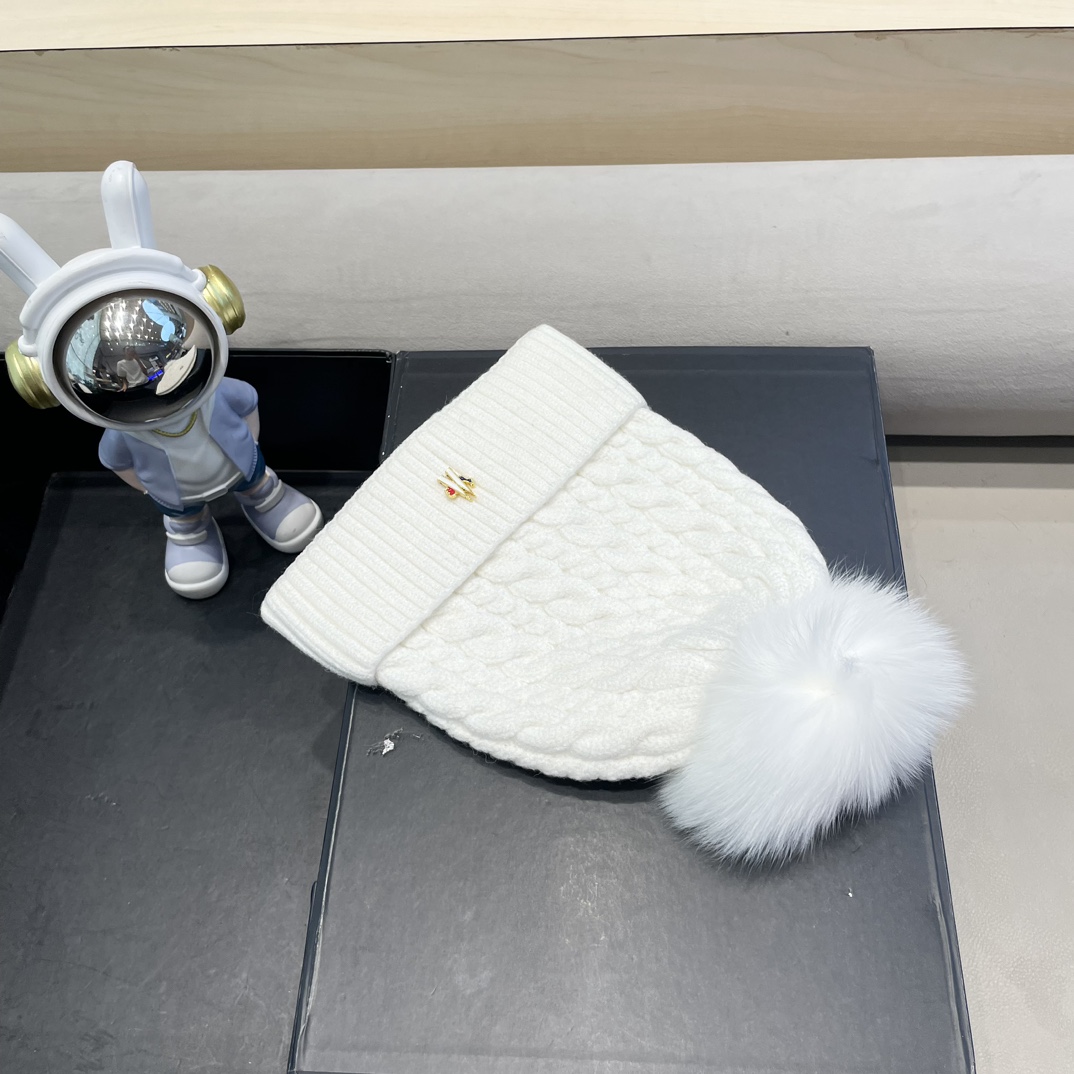   moncler加绒毛线帽女款冬季保暖加厚百搭冷帽防风麻花针织帽护耳学生帽子